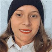 Estudiante de ADE ofrece clases particulares de matemáticas, inglés, física